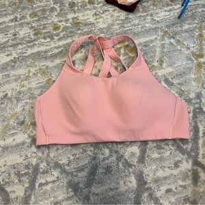 Lululemon Sports Bra (NEW)
